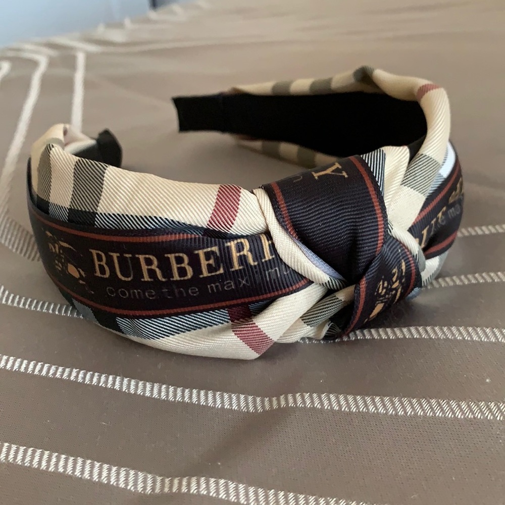 Burberry headband